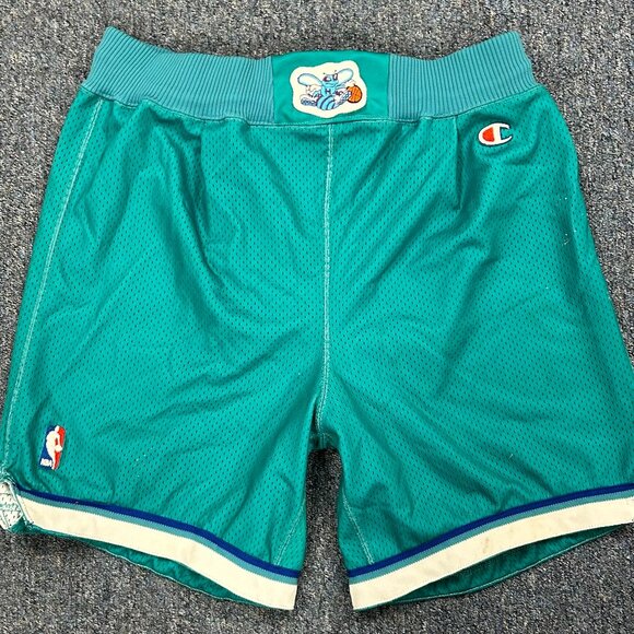 Vintage 90s Charlotte Hornets NBA Champion Athletics Basketball Shorts Sz 38 - Picture 1 of 9